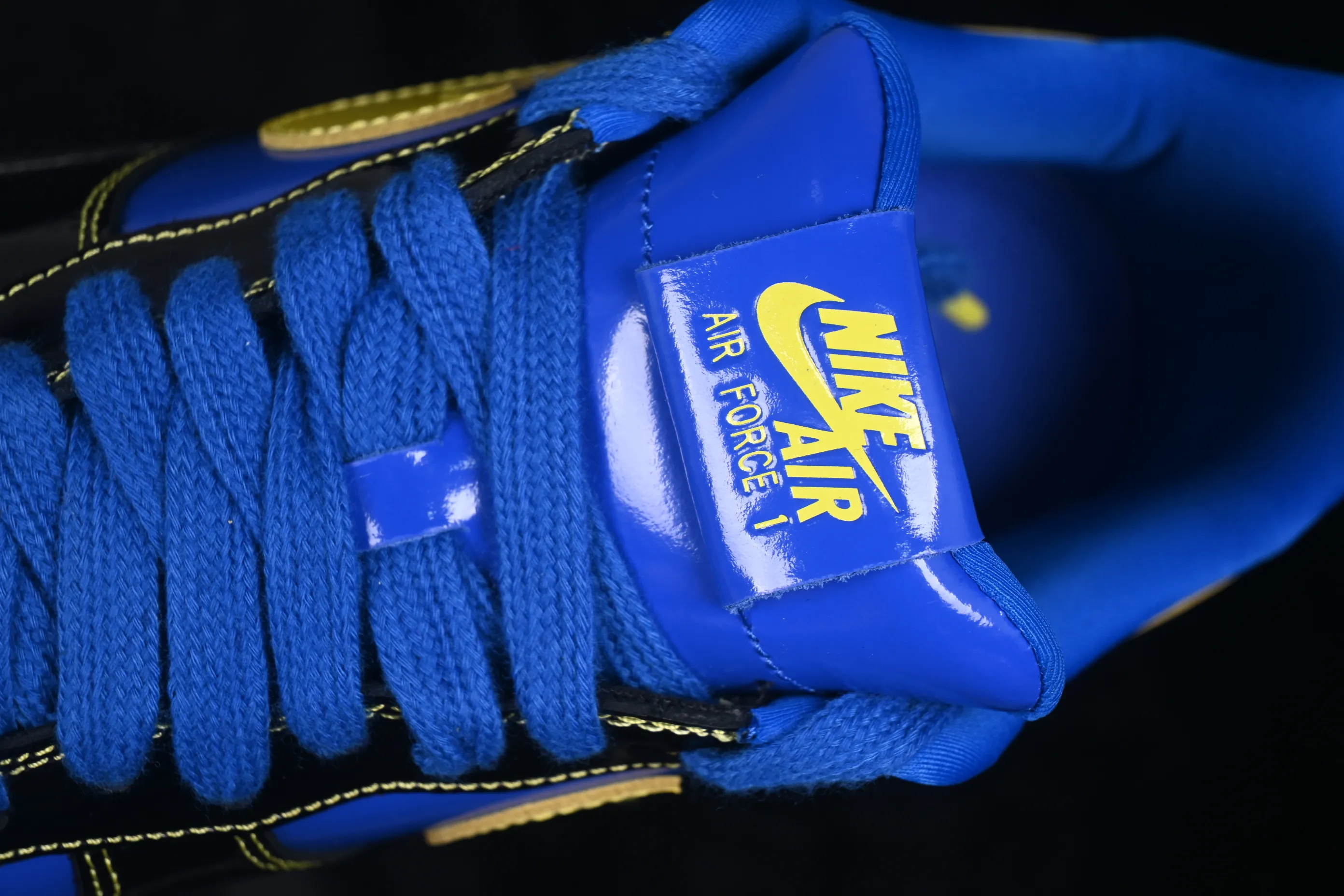 All categories Nk Air Force 1 Air Force series Nk Air Force 1 Low Air Force low-top C version Central Cee x Nike Air Force 1 Low "Racer Blue" black, yellow and blue patent leather Air Force 1 low-top casual sneakers IQ1402-010